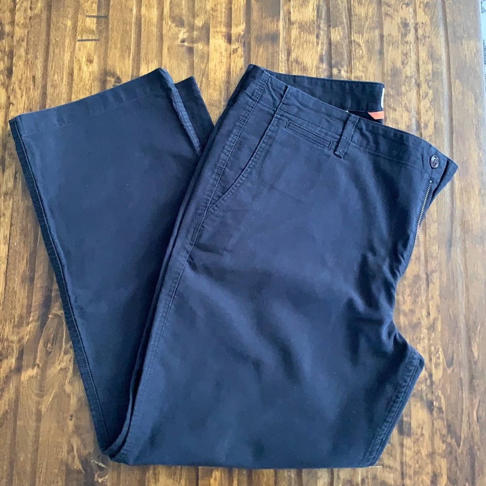 Men’s dockers pants